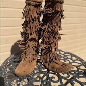 Minnetonka Brown Fringe Lace-Up Boots